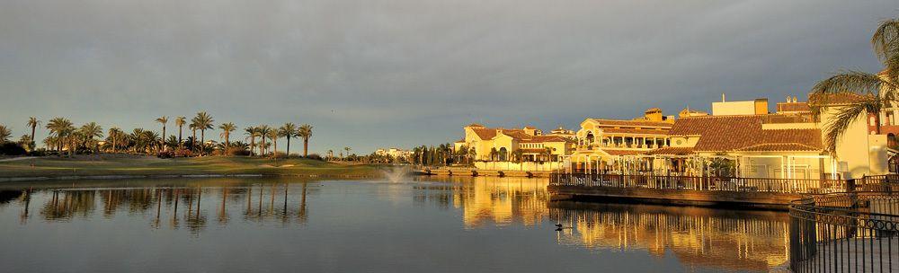 Doubletree By Hilton La Torre Golf Resort Рольдан Экстерьер фото The Village at Lake Las Vegas