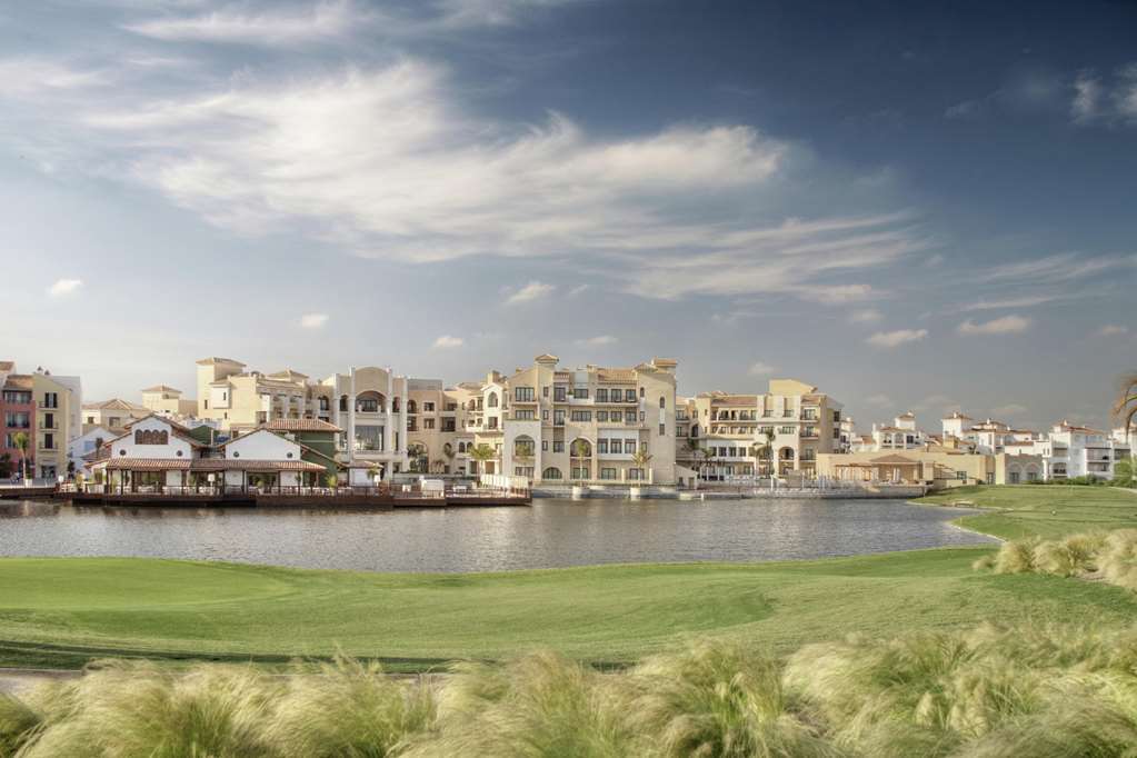 Doubletree By Hilton La Torre Golf Resort Рольдан Экстерьер фото View of the community